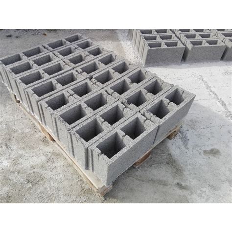 Boltari din beton pentru zidarie