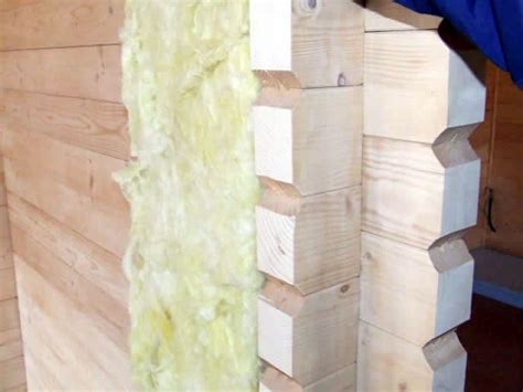 Cum izolezi termic o cabană din lemn « Izolația casei .ro                Pentru izolarea pereților casei din lemn utilizează