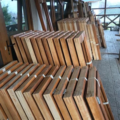 Tamplarie lemn Arad - Publi24.ro                Tamplarie lemn Arad . Anunturi gratuite cu tamplarie lemn stratificat sau lemn masiv pentru usi si ferestre de interior sau exterior.                www.publi24.ro